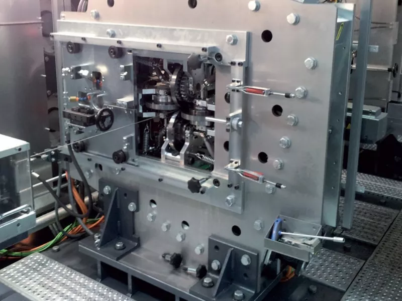 Tandremo amin'ny fampiasana ny milina fanodinana profil