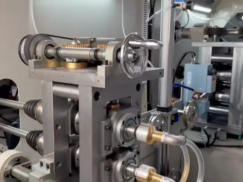 Inona no fitsipiky ny fiasan'ny PV Ribbon Rolling Mills